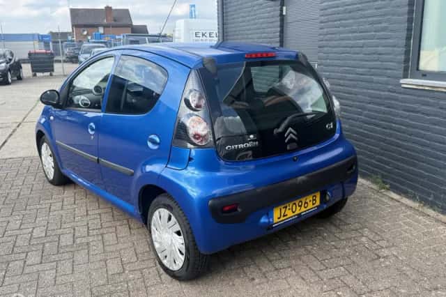 Citroën C1 (2010) thumbnail 2