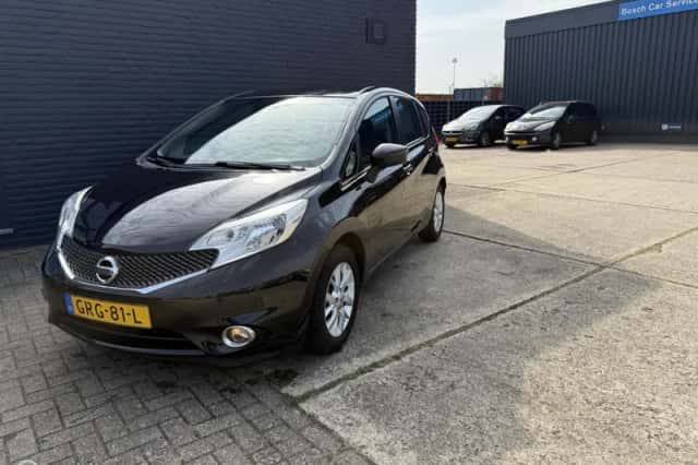 Nissan Note (2015) thumbnail 2