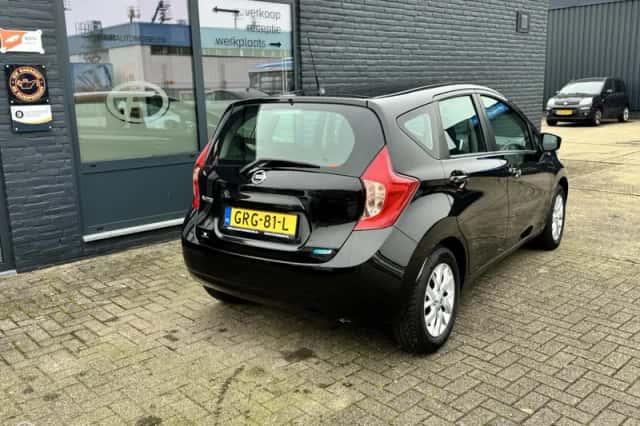 Nissan Note (2015) thumbnail 3