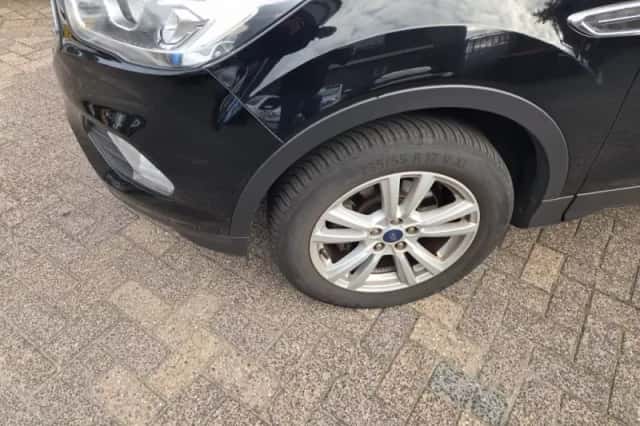 Ford Kuga (2018) thumbnail 6