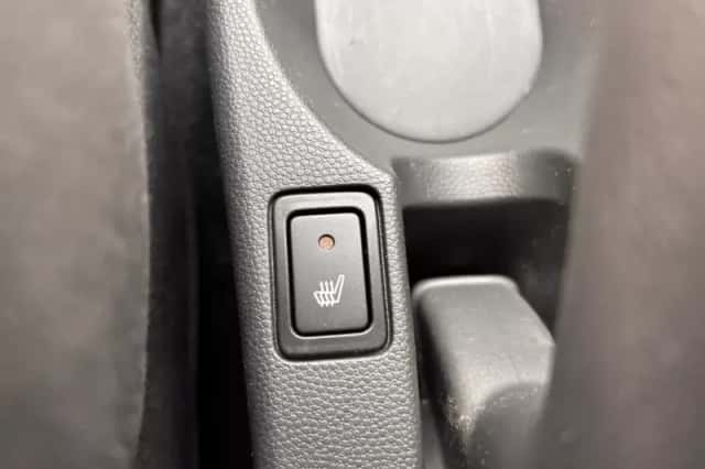 Suzuki Splash (2012) thumbnail 6
