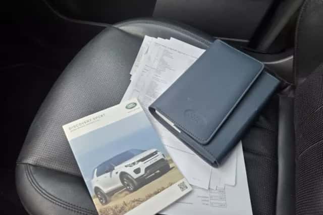 Land Rover Discovery Sport (2019) thumbnail 6