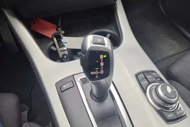 BMW X3 (2011) thumbnail 6