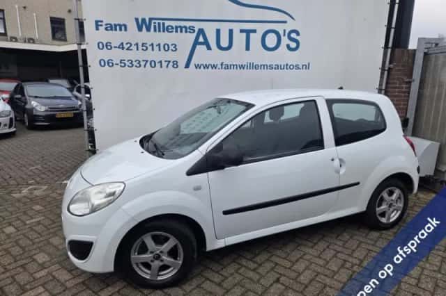 Renault Twingo (2010) thumbnail 1