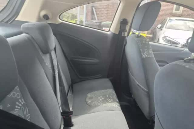 Ford Ka (2015) thumbnail 3