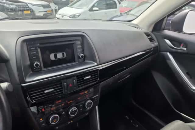 Mazda CX-5 (2013) thumbnail 3