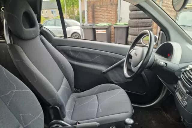 Smart Cabrio (2003) thumbnail 3