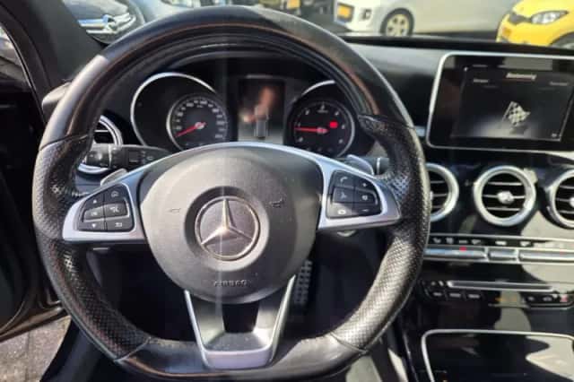 Mercedes-Benz C-Klasse (2018) thumbnail 3
