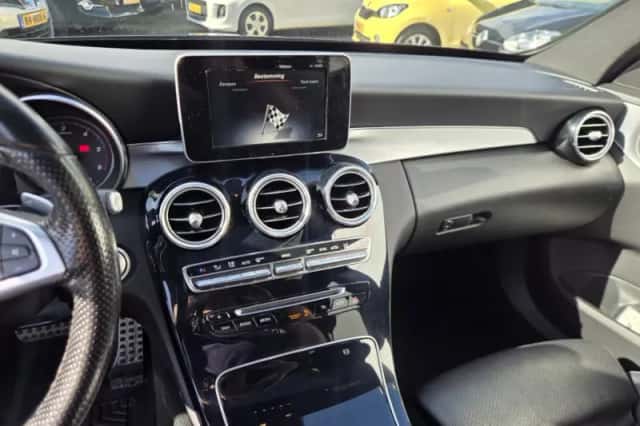 Mercedes-Benz C-Klasse (2018) thumbnail 4