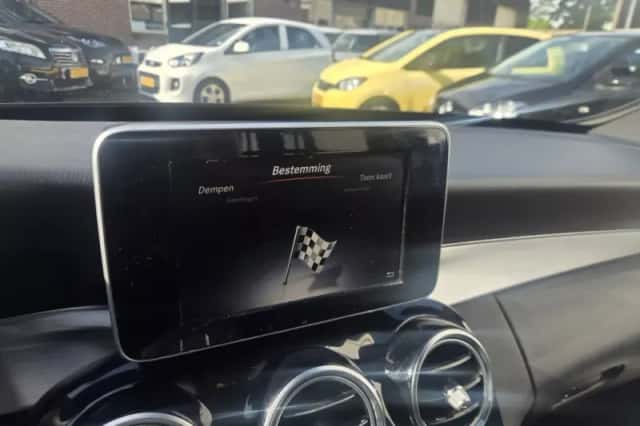 Mercedes-Benz C-Klasse (2018) thumbnail 6