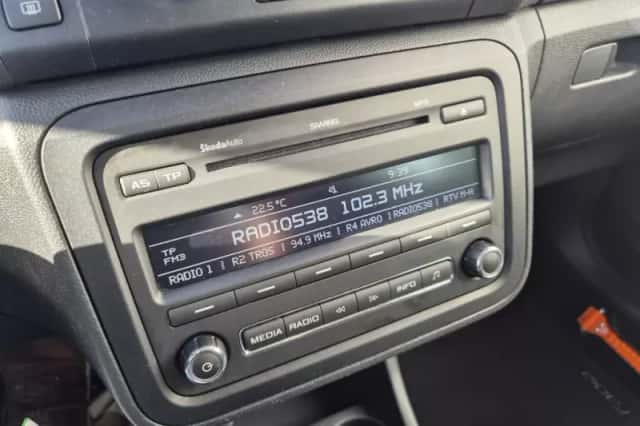 Škoda Fabia (2011) thumbnail 4