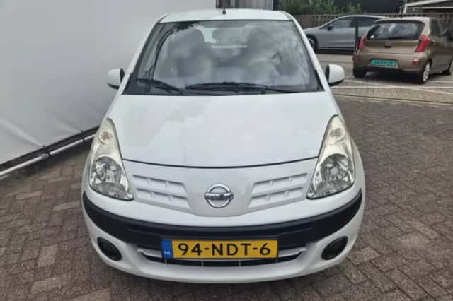 Nissan Pixo (2010) thumbnail 6