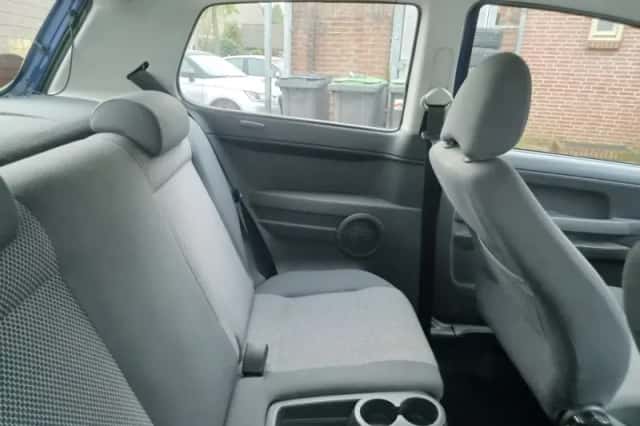 Volkswagen Fox (2007) thumbnail 3