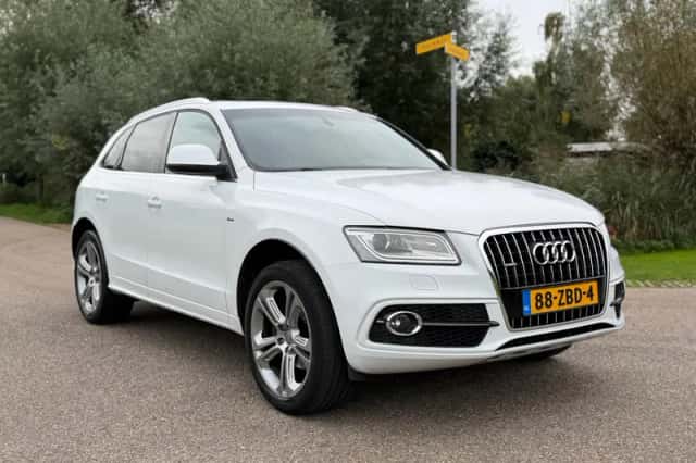 Audi Q5 (2012) thumbnail 5
