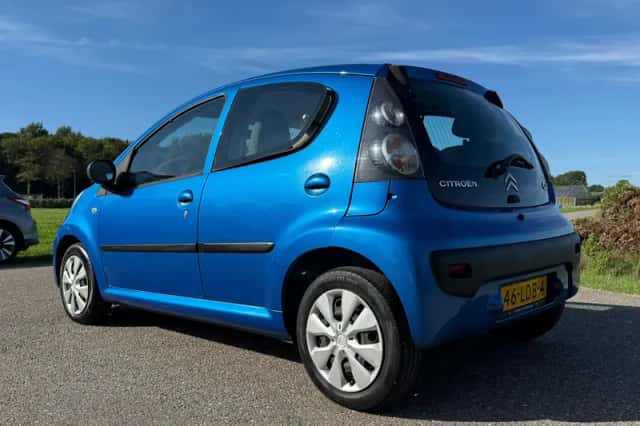 Citroën C1 (2010) thumbnail 3
