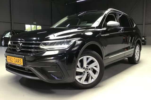 Volkswagen Tiguan (2023) thumbnail 1