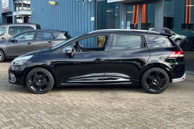 Renault Clio (2015) thumbnail 3