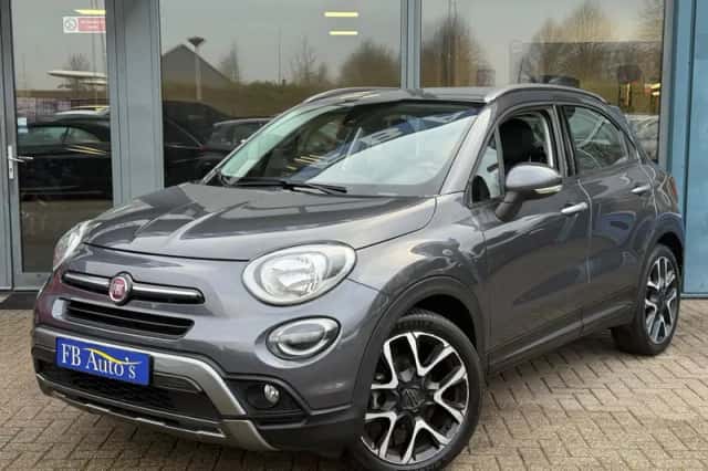 Fiat 500X (2019) thumbnail 1