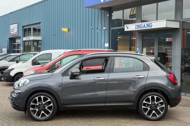 Fiat 500X (2019) thumbnail 4