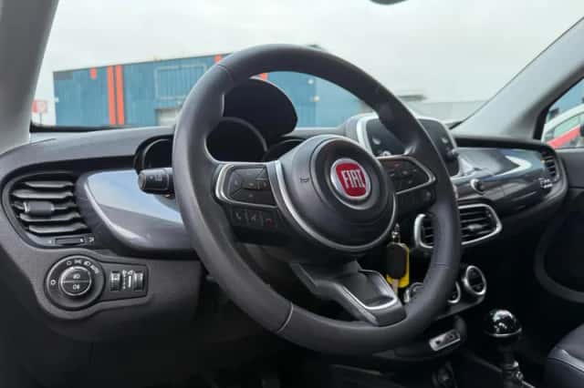 Fiat 500X (2019) thumbnail 5