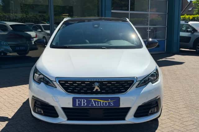 Peugeot 308 (2021) thumbnail 2