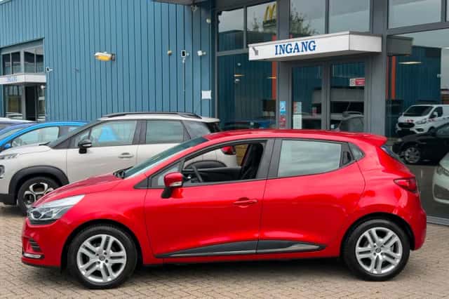 Renault Clio (2018) thumbnail 4
