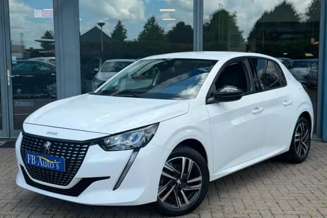 Peugeot 208 (2023) thumbnail 1