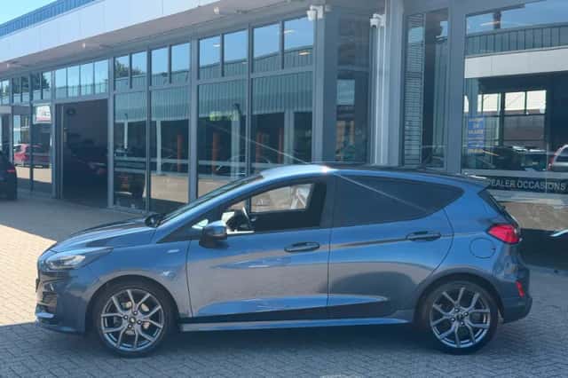 Ford Fiesta (2023) thumbnail 4