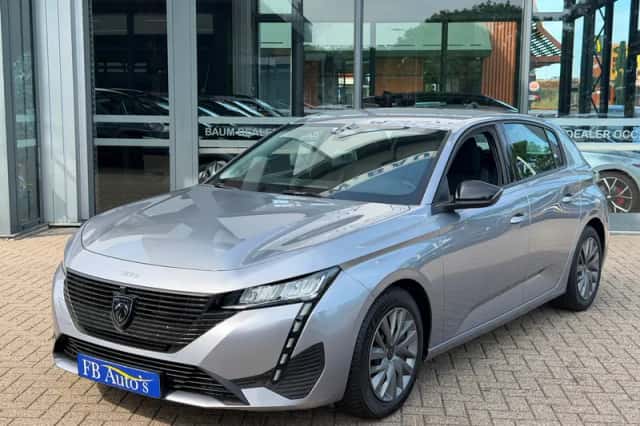 Peugeot 308 (2022) thumbnail 3