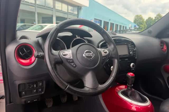 Nissan Juke (2014) thumbnail 5