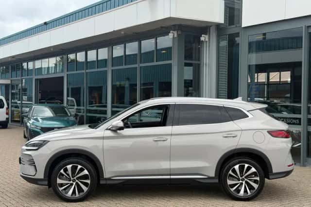 BYD Seal U (2026) thumbnail 4