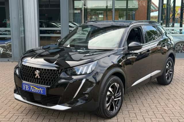 Peugeot 2008 (2021) thumbnail 3