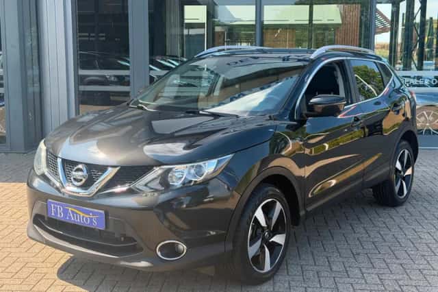 Nissan Qashqai (2016) thumbnail 3