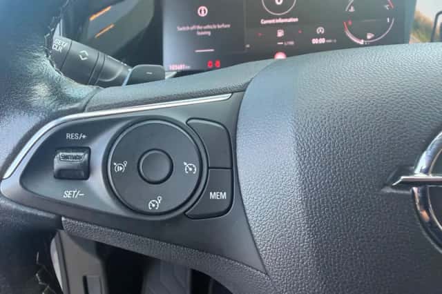 Opel Grandland (2023) thumbnail 6