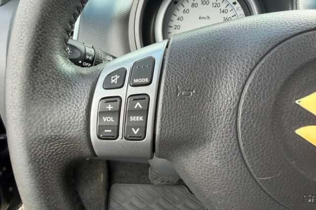 Suzuki Splash (2013) thumbnail 4