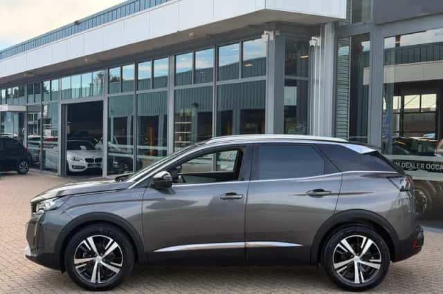 Peugeot 3008 (2024) thumbnail 4