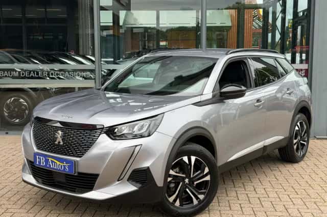 Peugeot 2008 (2023) thumbnail 1