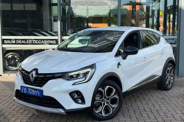 Renault Captur (2021) thumbnail 1