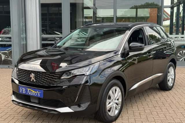 Peugeot 3008 (2022) thumbnail 3