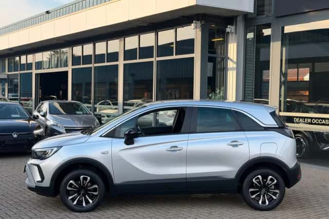 Opel Crossland (2023) thumbnail 4