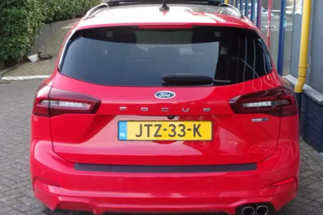 Ford Focus (2022) thumbnail 6