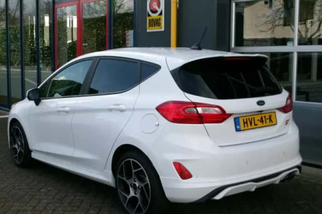 Ford Fiesta (2020) thumbnail 5
