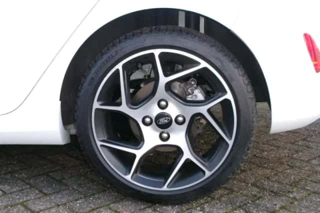 Ford Fiesta (2020) thumbnail 6
