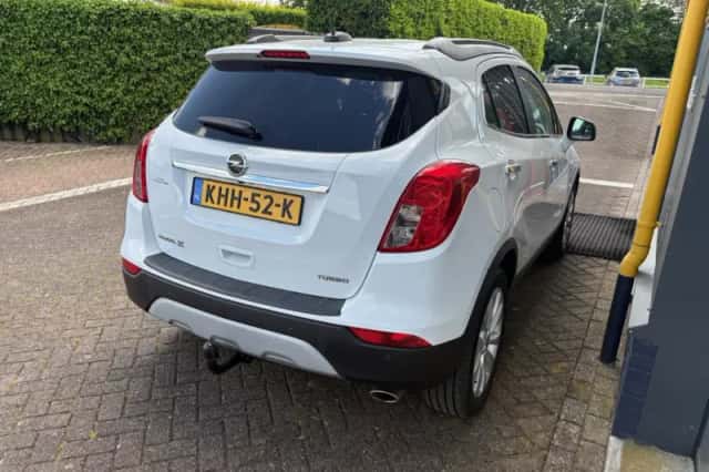 Opel Mokka (2018) thumbnail 4