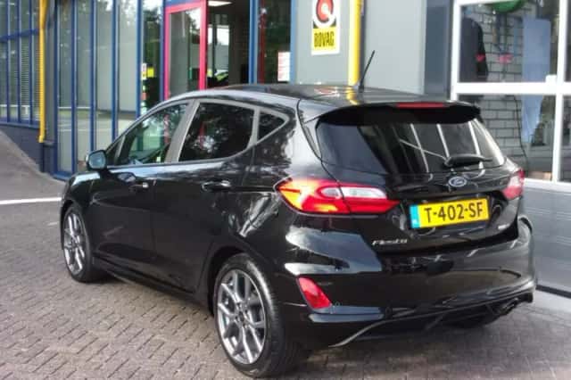 Ford Fiesta (2022) thumbnail 3