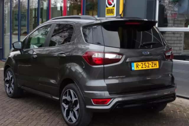 Ford EcoSport (2019) thumbnail 3