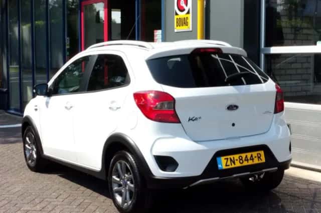 Ford Ka+ (2019) thumbnail 3