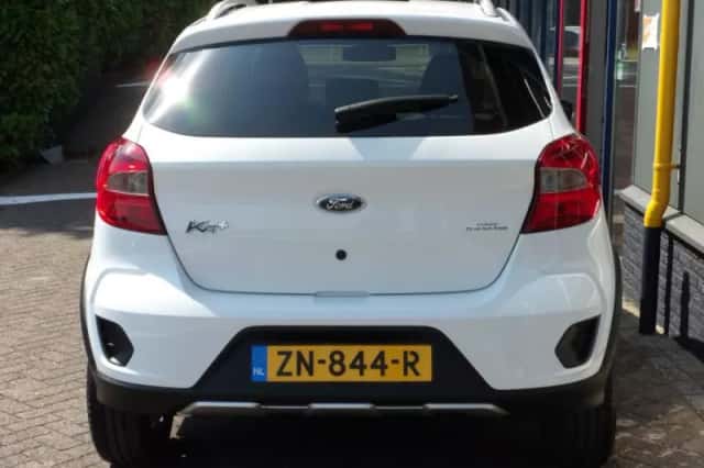 Ford Ka+ (2019) thumbnail 4