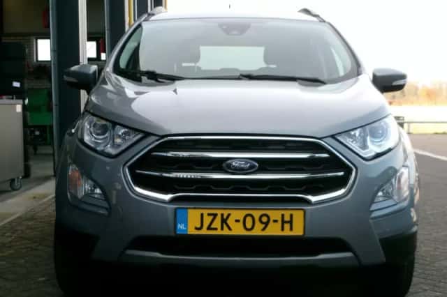 Ford EcoSport (2022) thumbnail 2