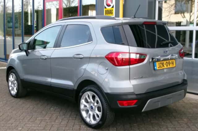 Ford EcoSport (2022) thumbnail 3